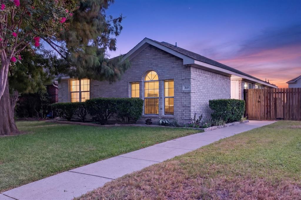 321 Pemberton Drive — photo