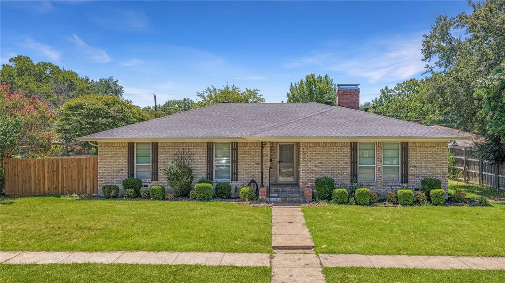 1526 Charleston Drive — photo