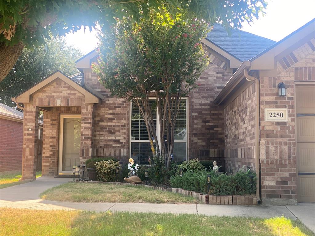 2250 Kaitlyn Drive — photo
