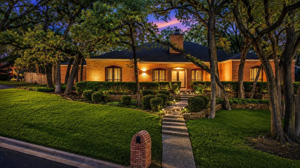 1205 Riverview Drive — photo