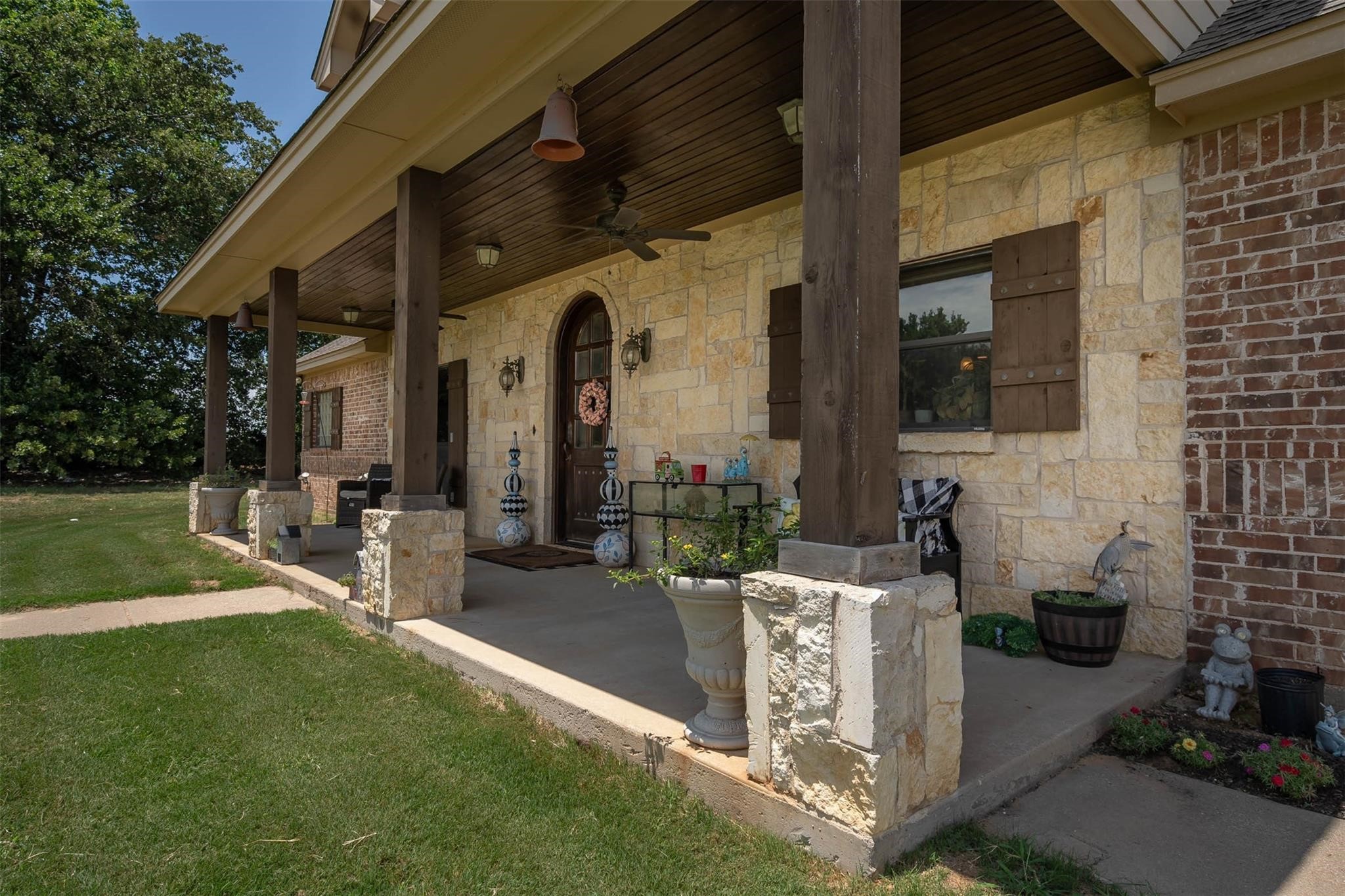 1555 E Blackjack Road, Pilot Point, TX 76258 — photo 3