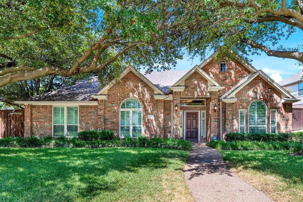 3217 Royal Melbourne Drive — photo