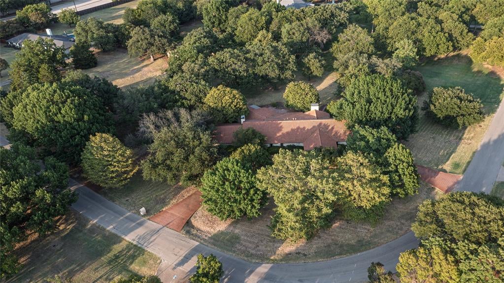 103 Red Oak Lane — photo