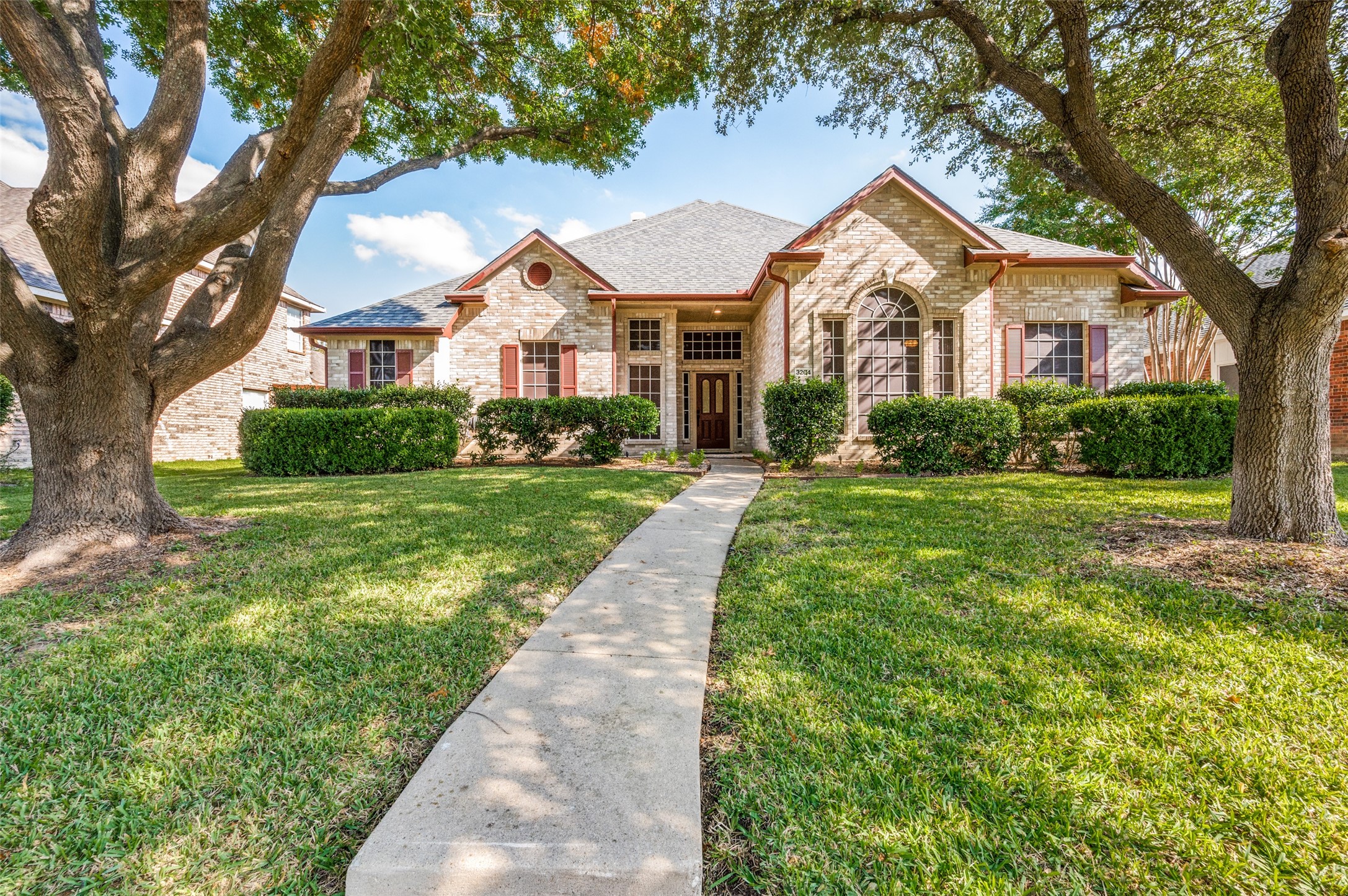 3204 Grantham Drive — photo