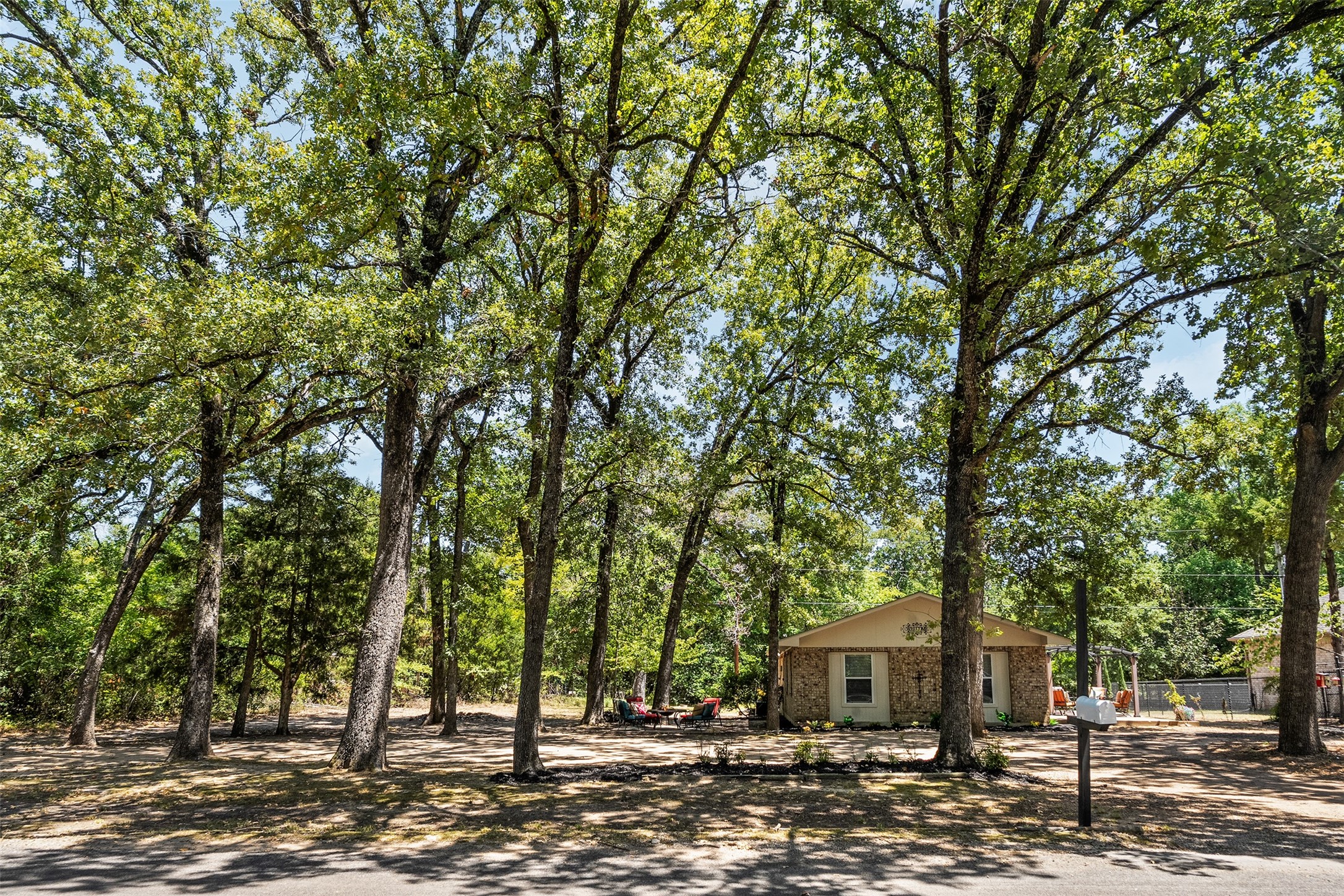 116 E Beachwood Loop, Trinidad, TX 75163 — photo 2