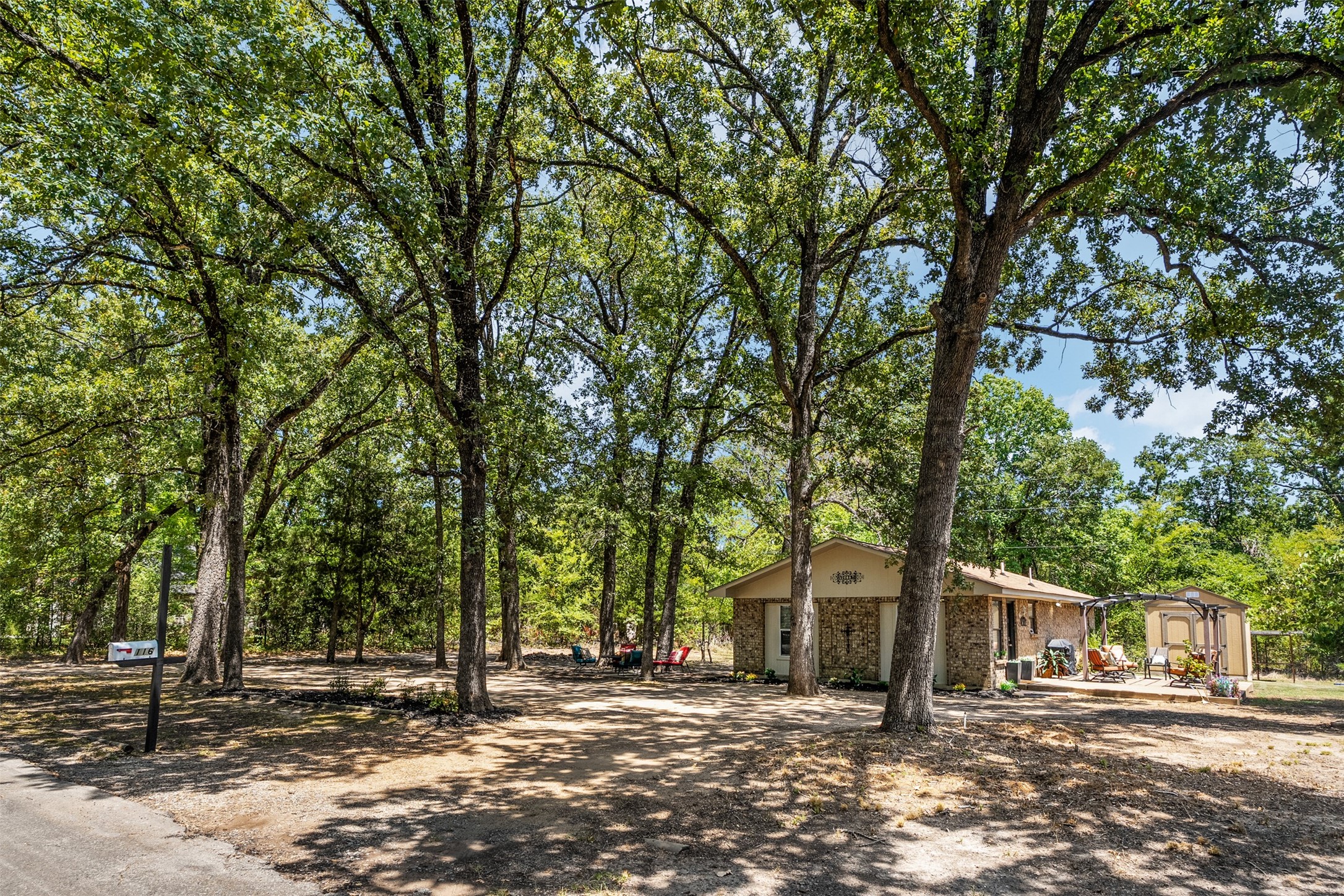116 E Beachwood Loop, Trinidad, TX 75163 — photo 3