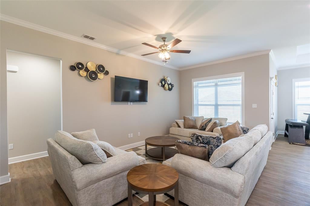 7645 Wildflower Way — photo