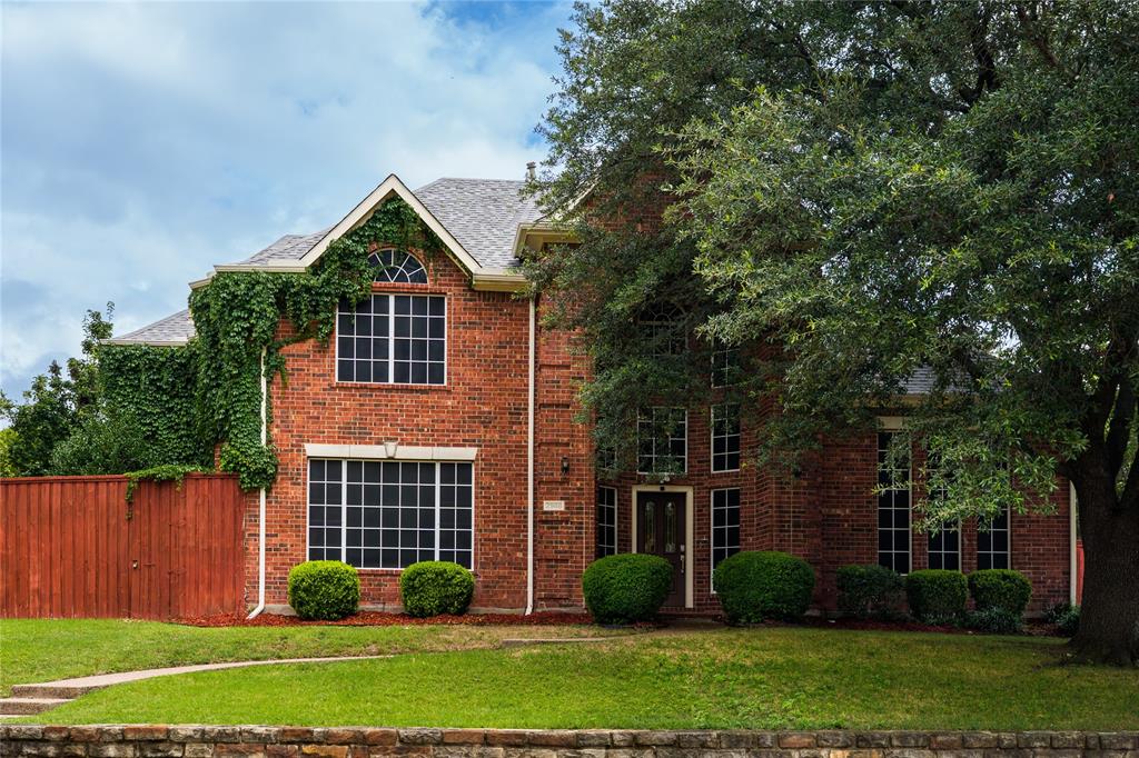 2988 Hillingdon Drive — photo