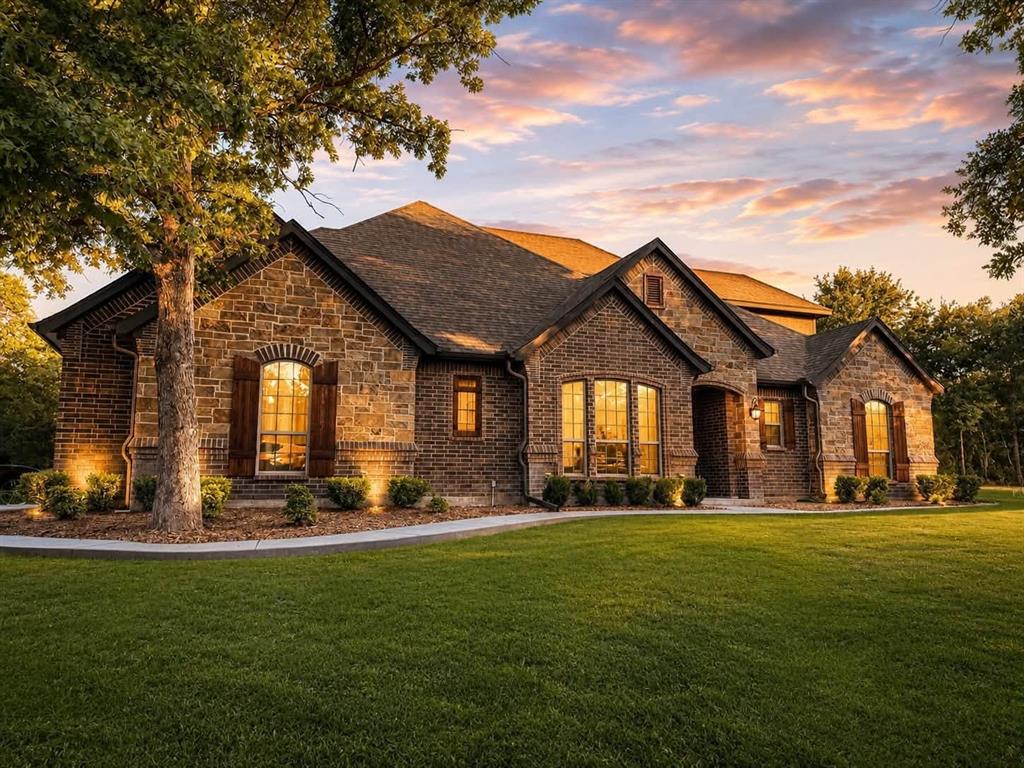7259 Oak Creeks Court — photo