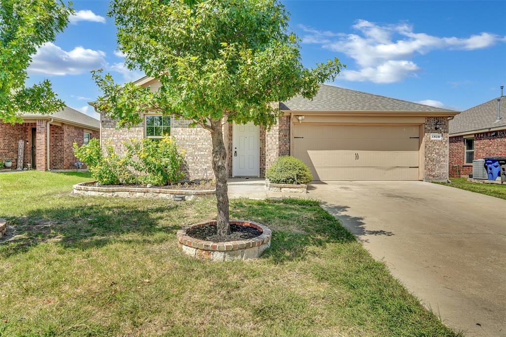 1810 Prairie View Drive — photo