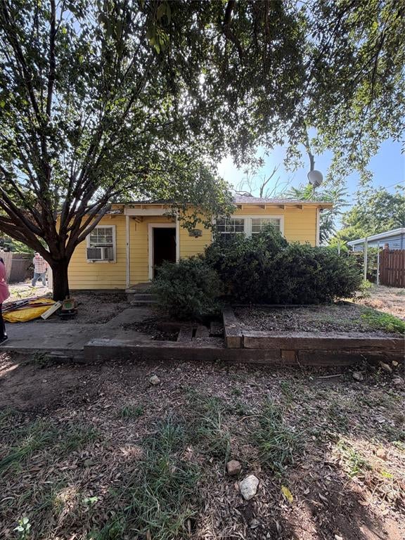 715 Scott Drive — photo