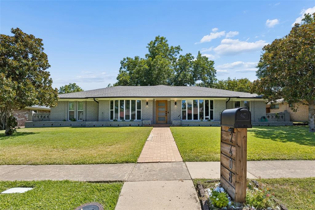 2408 Grandview Drive — photo