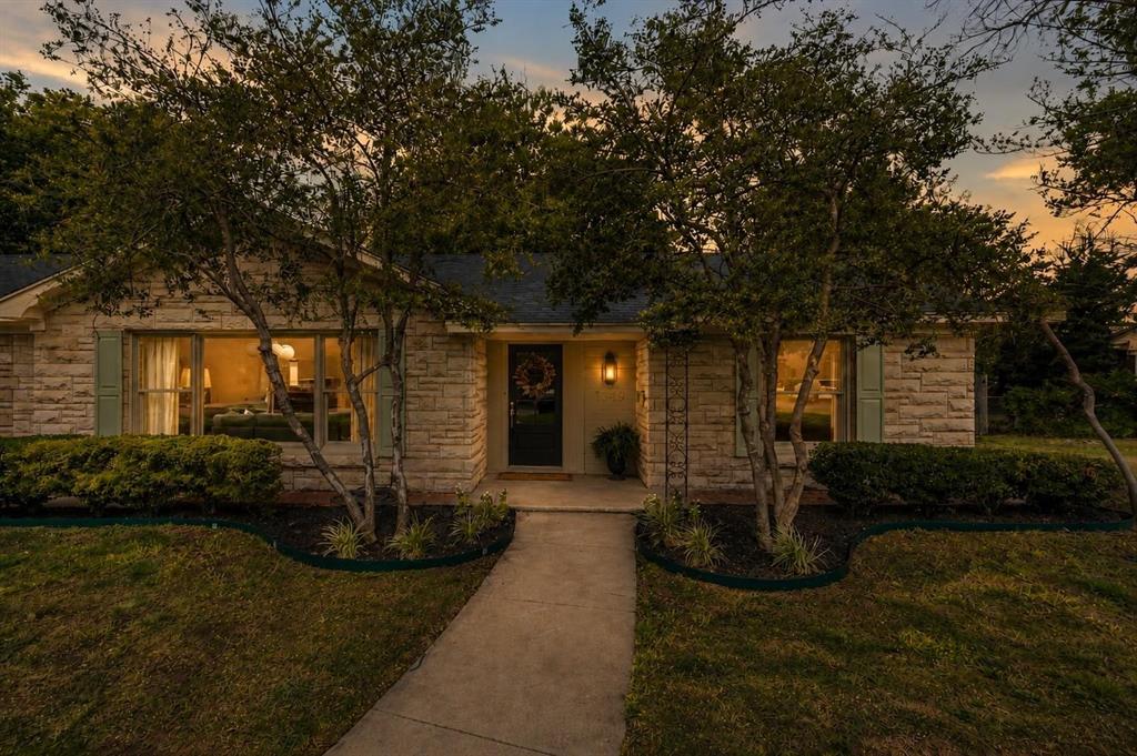 1349 Sylvan Drive — photo
