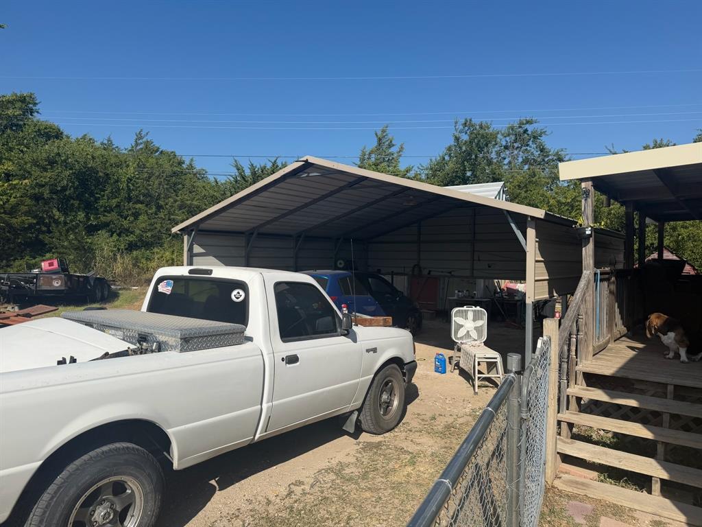 1002 E Business 380 9 — photo