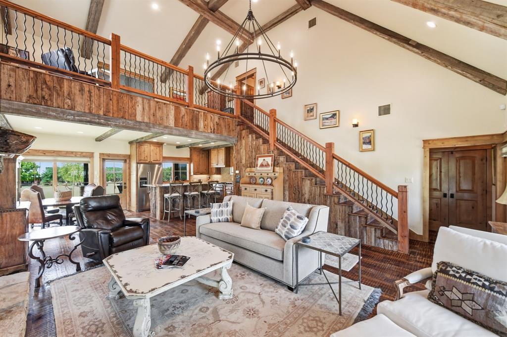 1165 Grandview Drive — photo