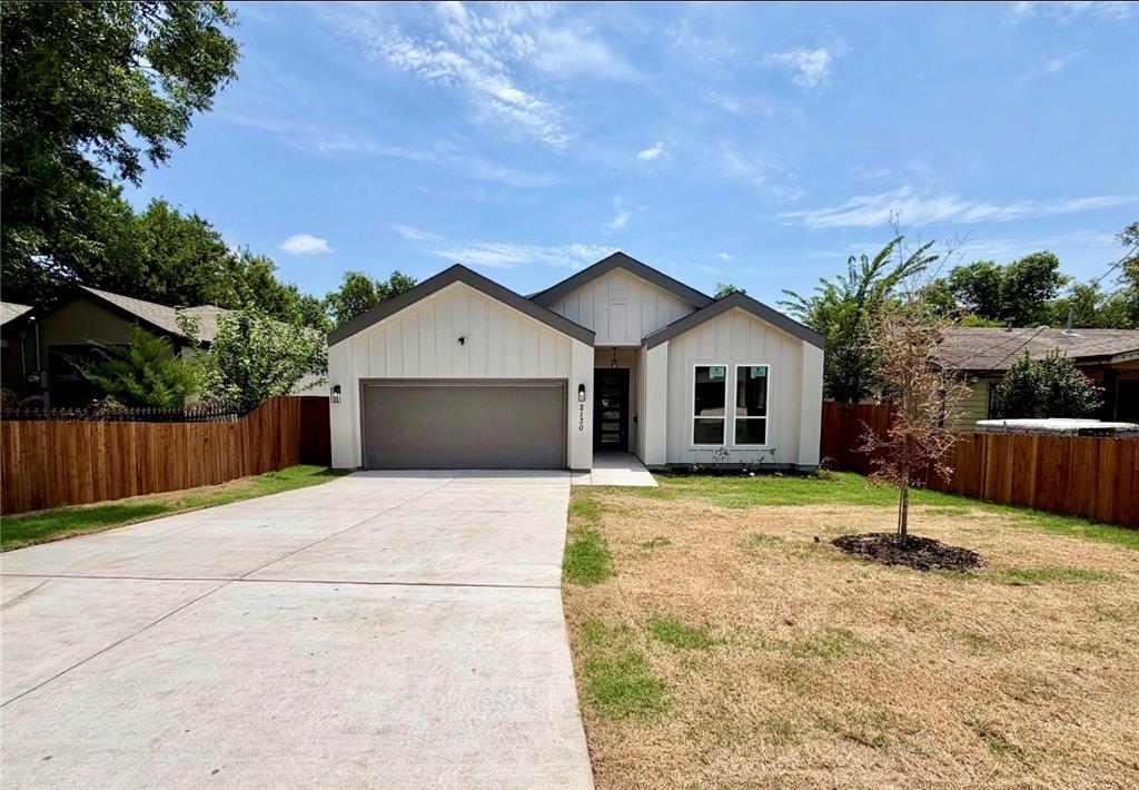 2130 Custer Drive — photo