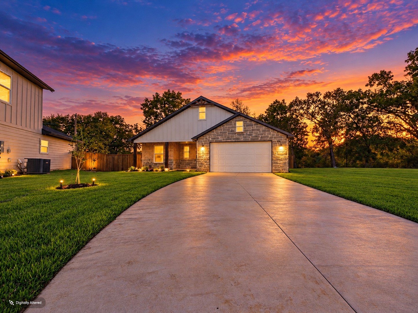 1202 Phoenix Drive — photo