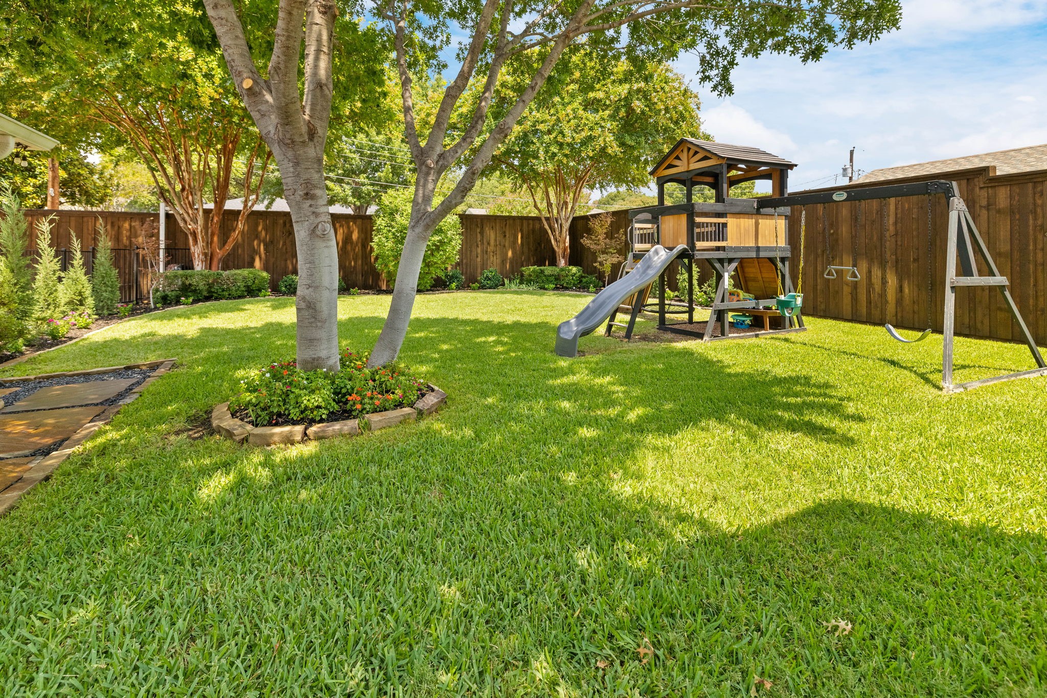 7617 La Risa Drive, Dallas, TX 75248 — photo 2