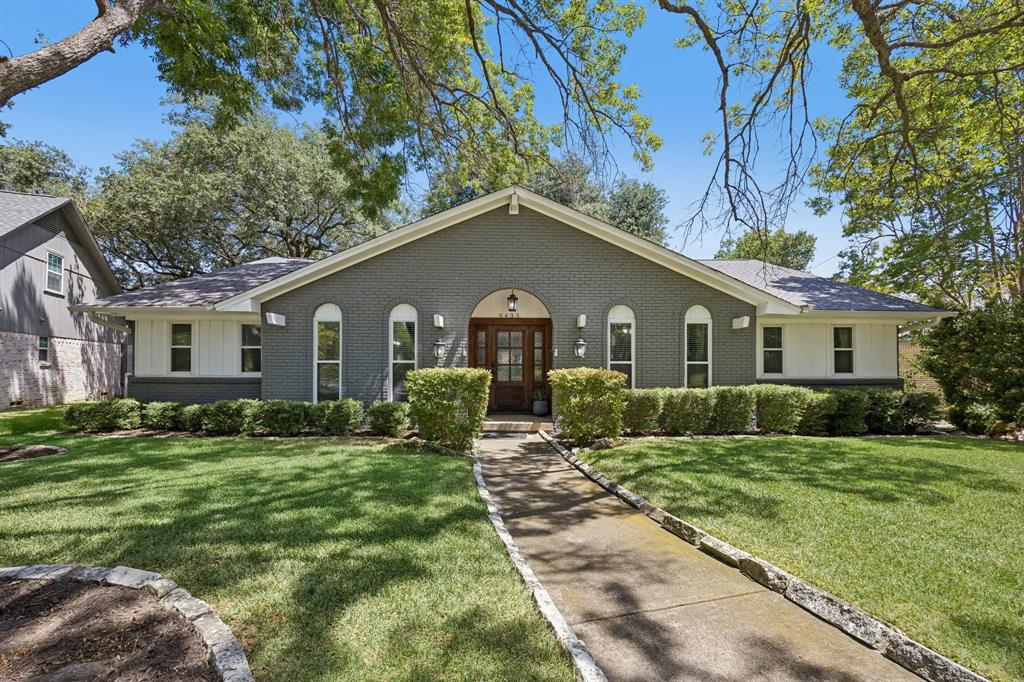 9435 Hunters Creek Drive — photo