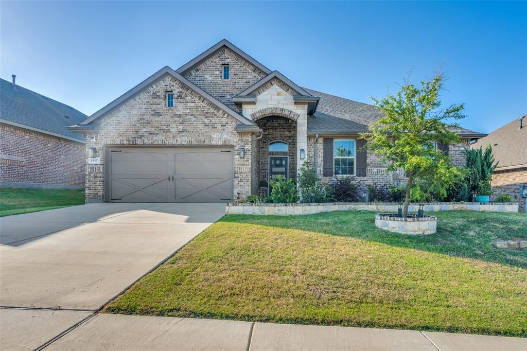 1117 Silver Oak Drive — photo