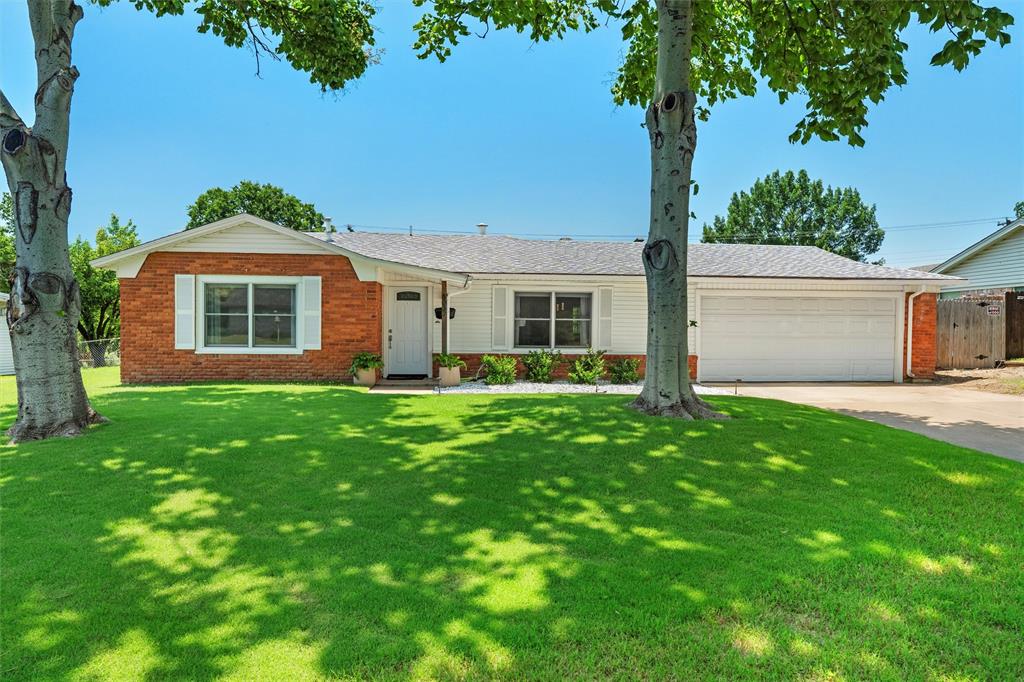8037 Pinewood Drive — photo