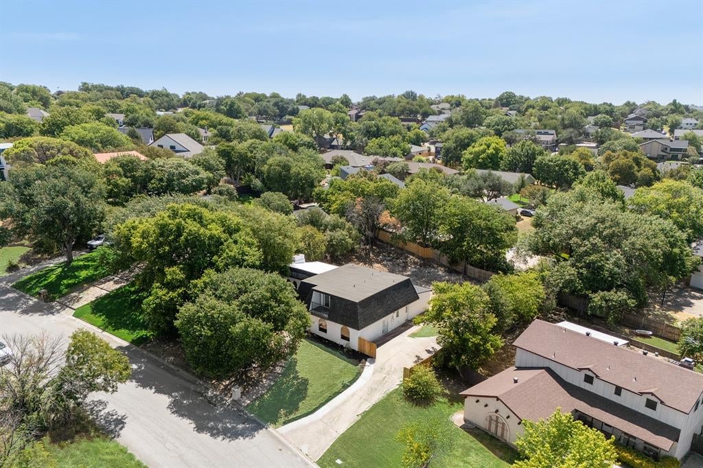 7725 Trailridge Drive — photo