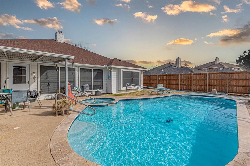 2812 Preston Creek — photo