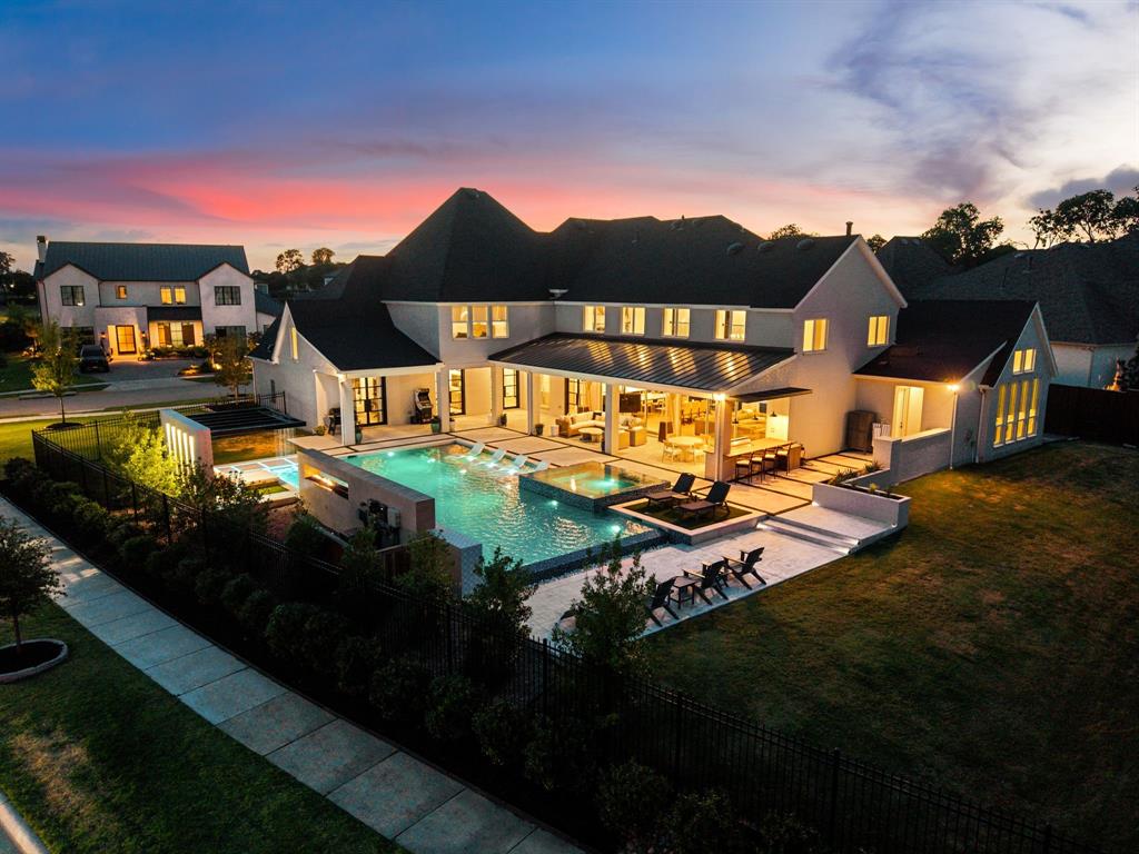 300 Spade Ranch Road — photo