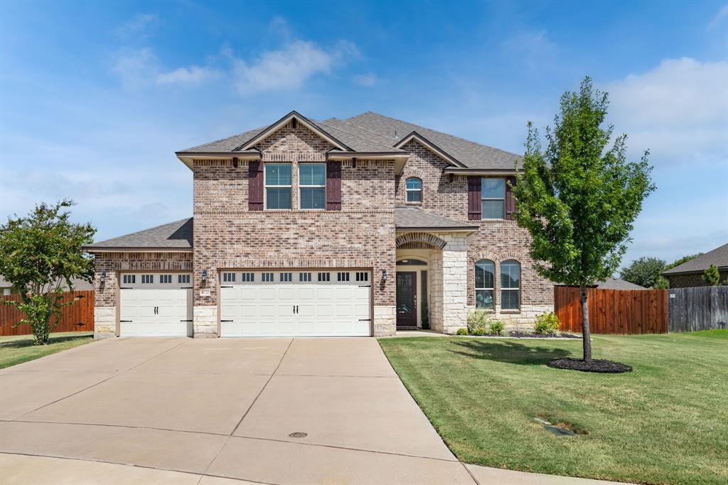 1220 Drummond Circle — photo
