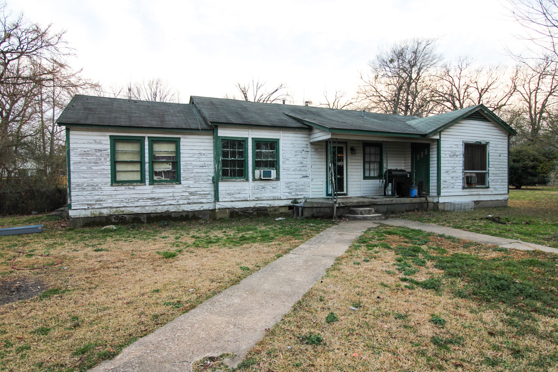 204 Roosevelt, Hooks, TX 75561 — photo 2