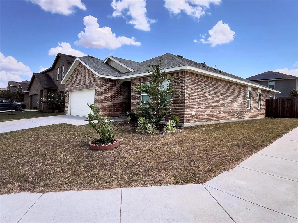 8400 Hawkview Drive — photo