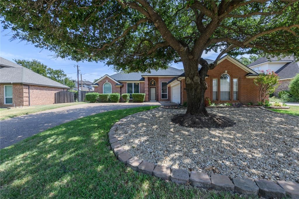 3120 Steve Drive — photo