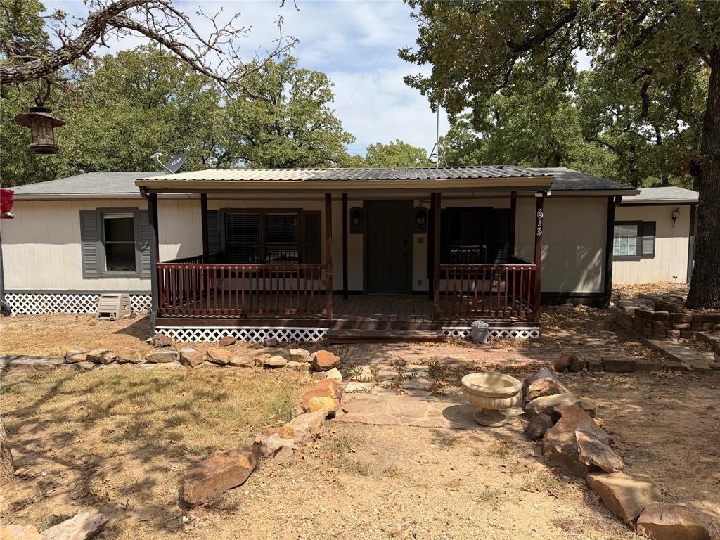 613 Private Road 4369 — photo