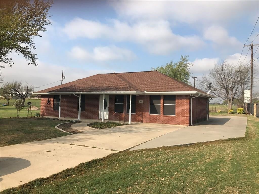 803 N FM 156 — photo