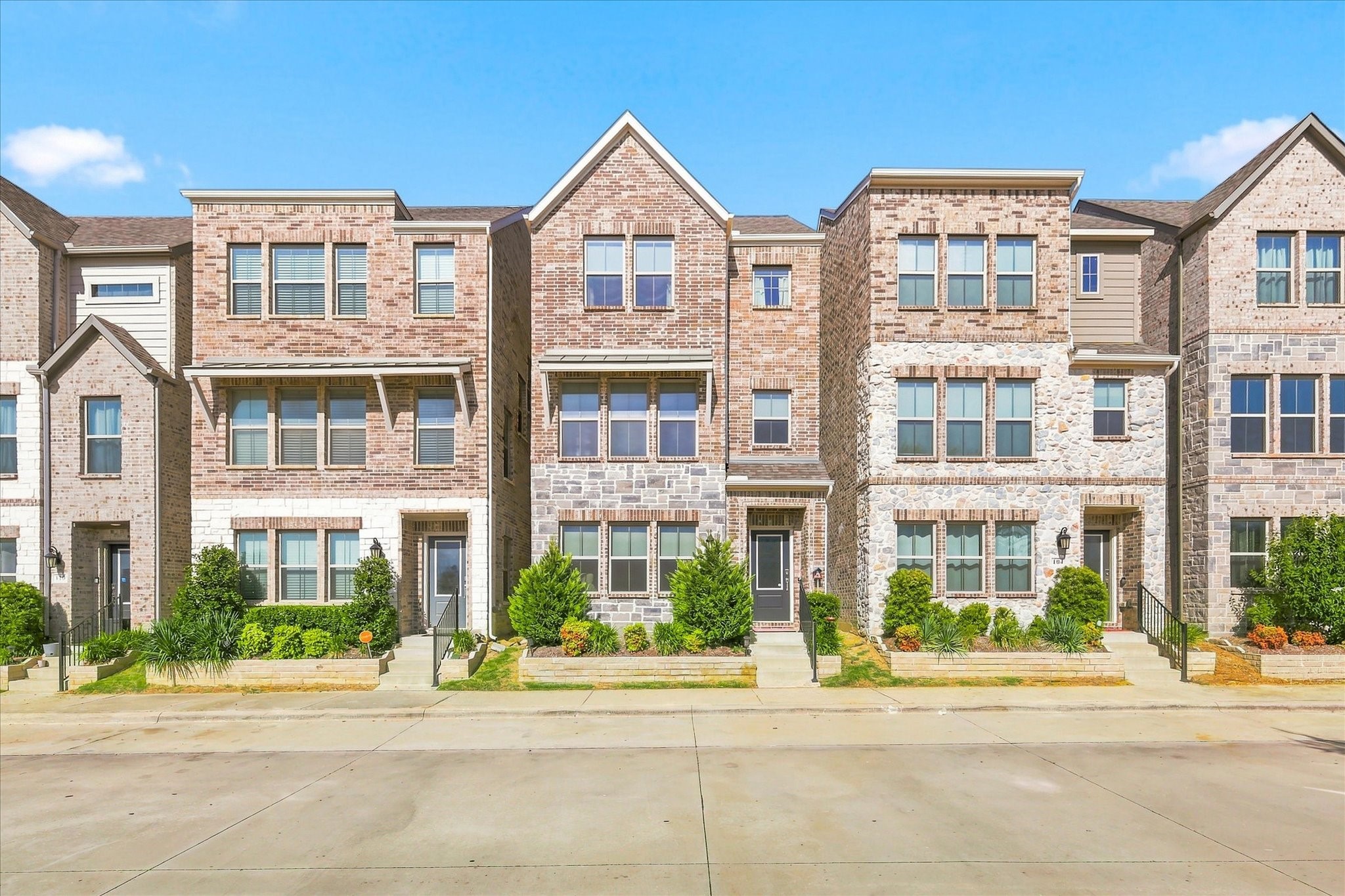 106 Settlers Way, Euless, TX 76040 — photo 2