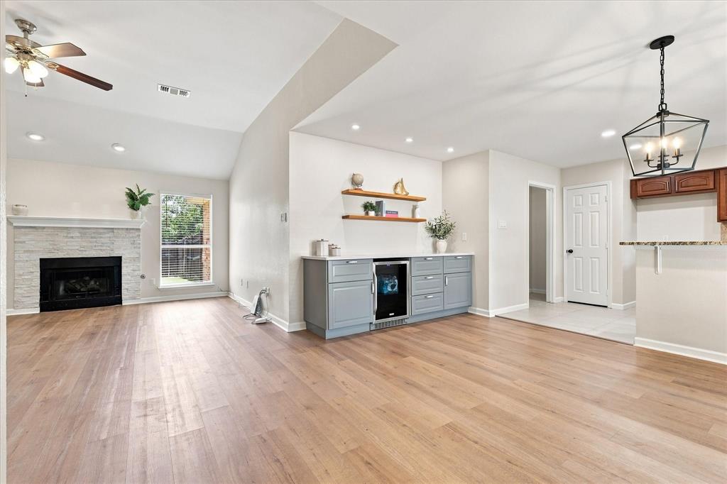 6905 Scott Court — photo