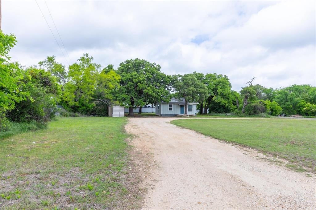 920 Gas House Road — photo