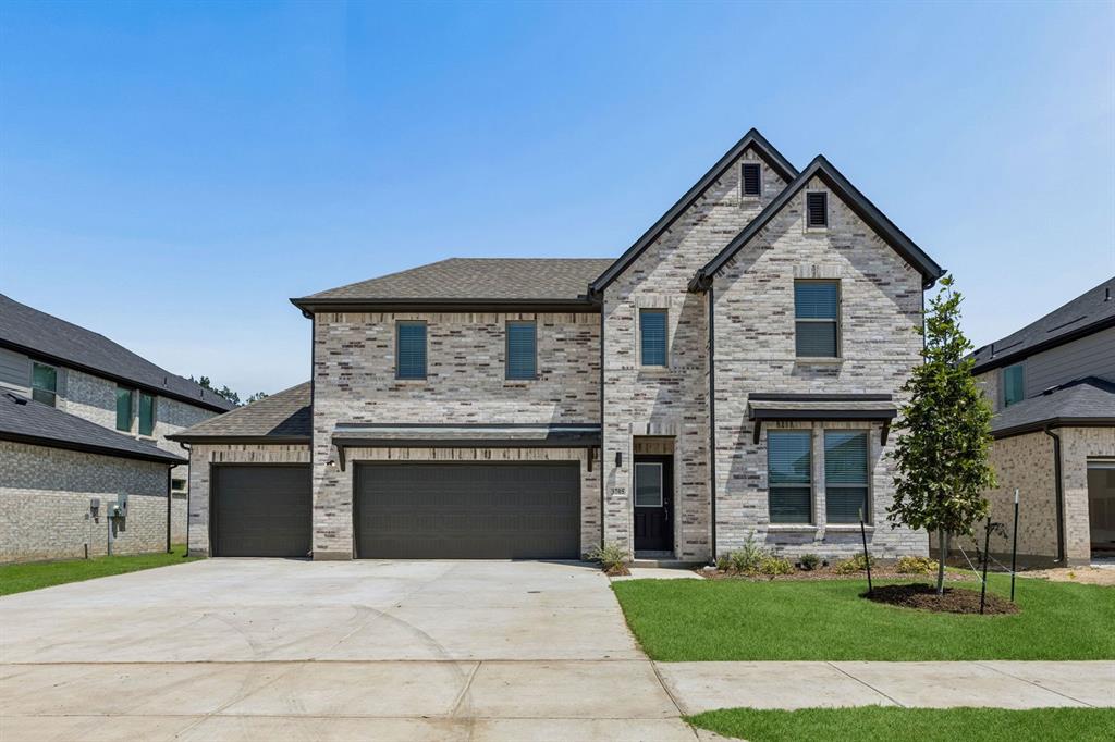 3207 Azalea Lane — photo