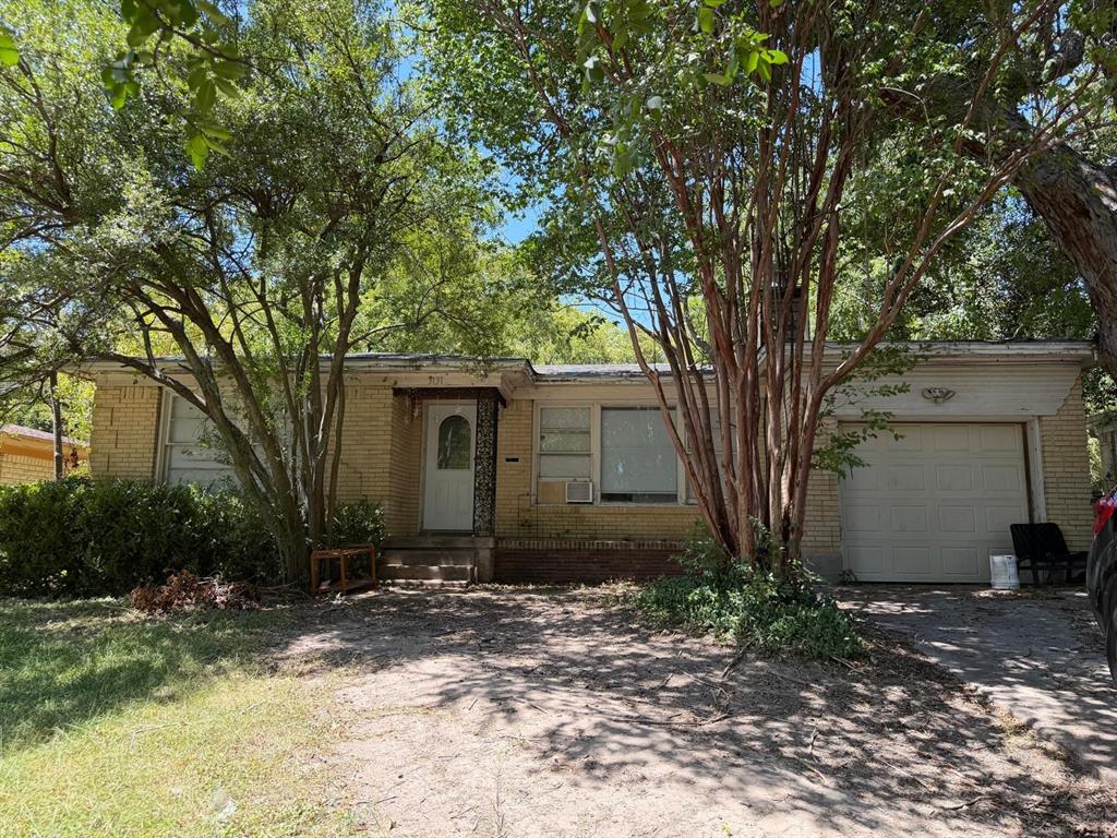 3131 Nutting Drive — photo