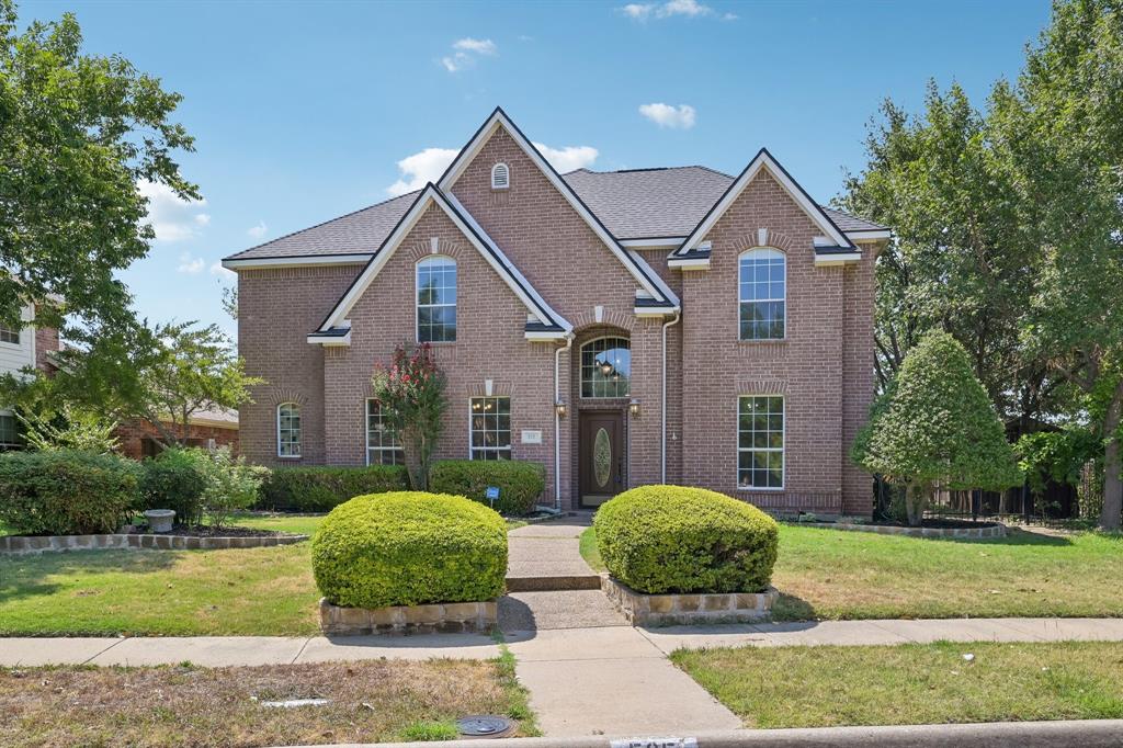 525 Blackfield Drive — photo