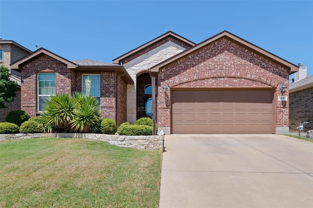 5813 Longmont Drive — photo