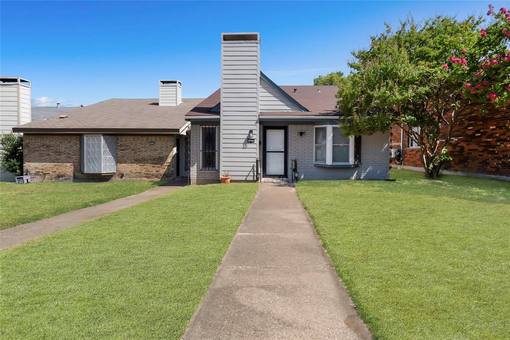 1517 Britainway Lane — photo