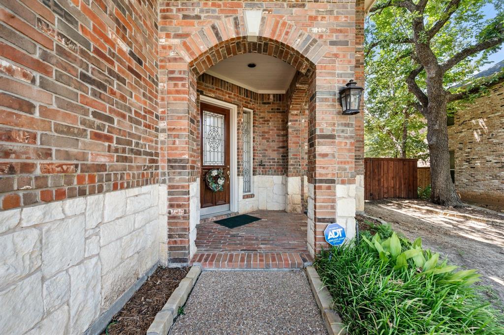 2020 Cedar Ridge Drive — photo