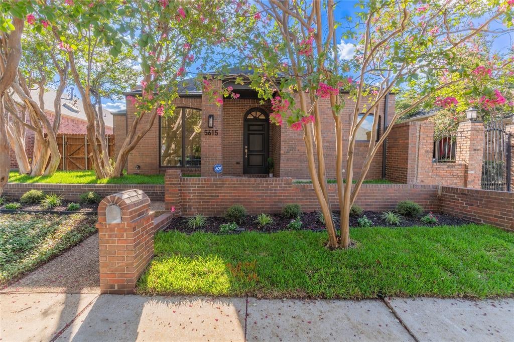 5615 Encore Drive — photo