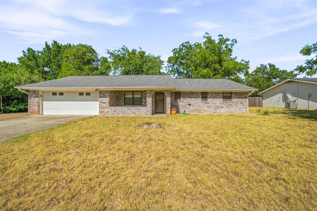 1007 Meadowlark Lane — photo