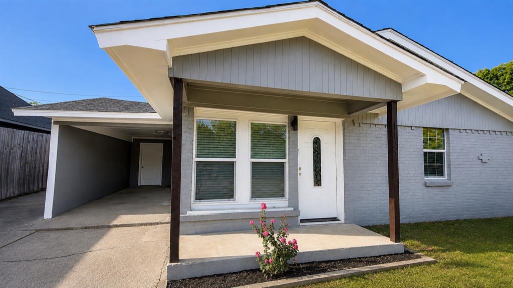 1121 Richard Drive — photo