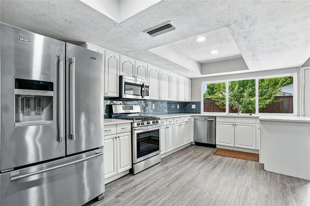 6203 Rainier Road — photo