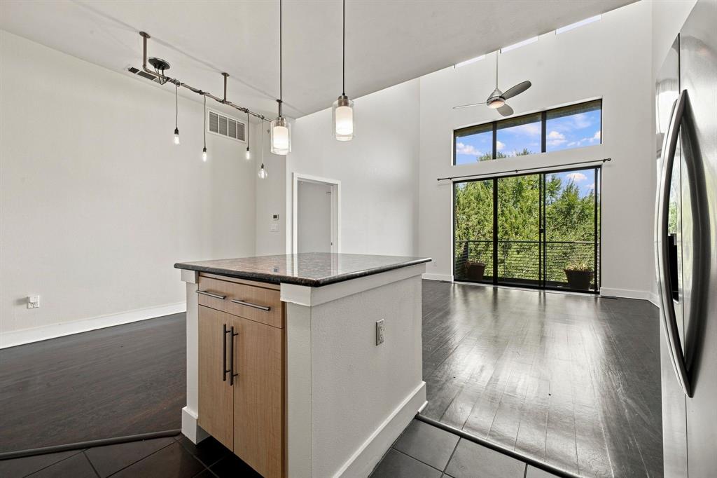 4605 Cedar Springs Road 305 — photo