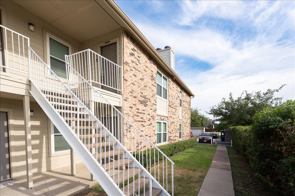 2200 E Trinity Mills Road 516 — photo