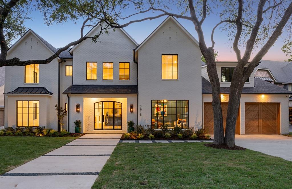 7015 Lyre Lane — photo